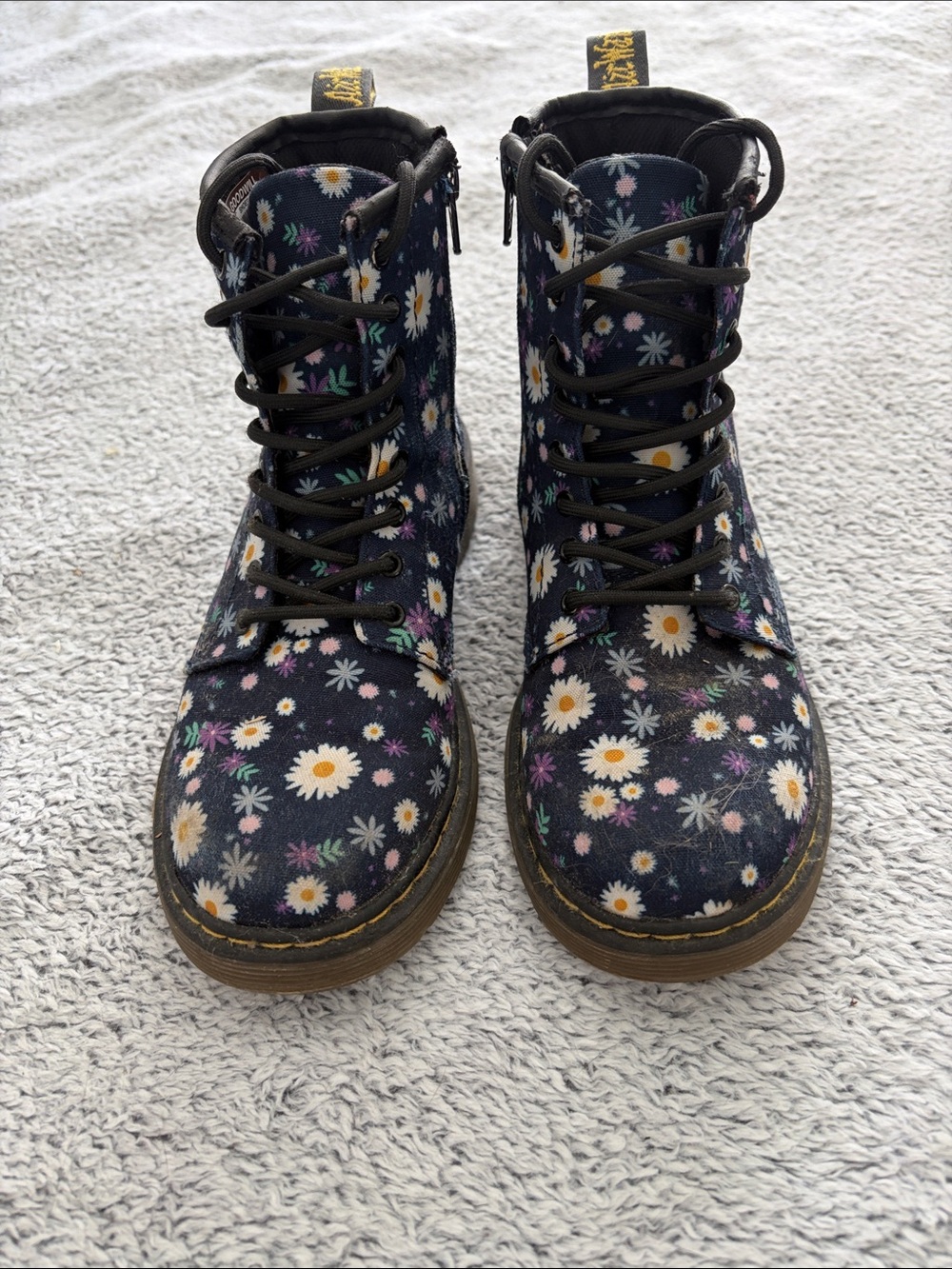 Dr. Martens Women's Floral Daisy Lace-Up Boots